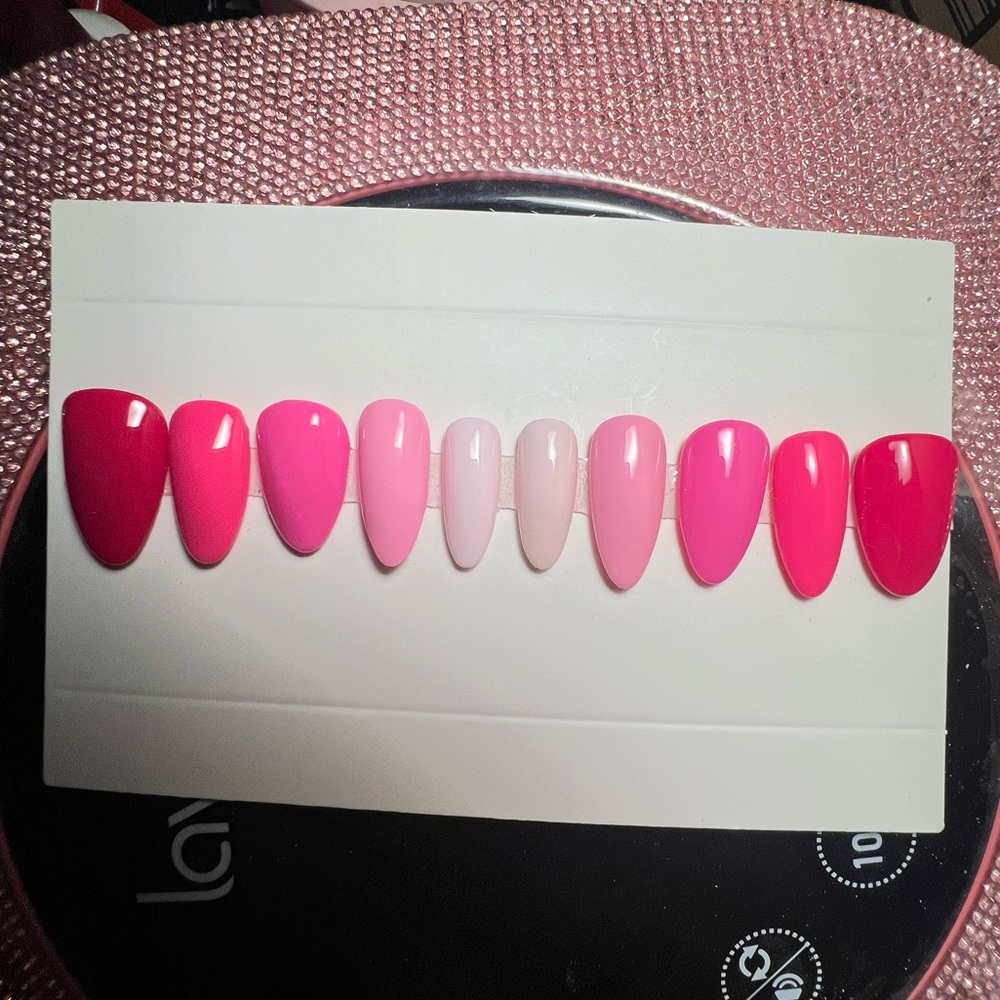 Pink Nail Polish Set